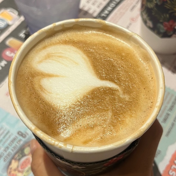 Meet your Posher, Chloe - Picture 1 of 1